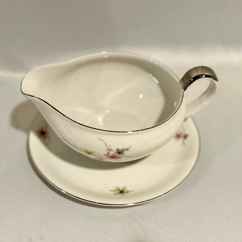 Gorgeous Bavaria Gravy Boat Porcelain Pastel Flowers Pink Germany Hertel-Jacob